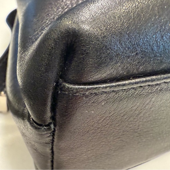 GODDAR Women’s European Black Leather Crossbody W/ Silver Accents - Picture 6 of 16